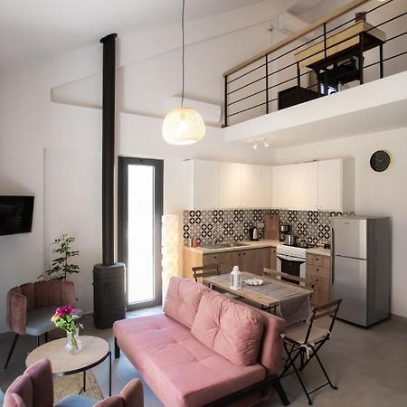 Isida - Cozy Sea Walk Lodge With Private Garden Nea Makri Ngoại thất bức ảnh