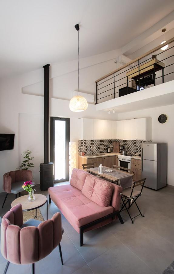 Isida - Cozy Sea Walk Lodge With Private Garden Nea Makri Ngoại thất bức ảnh